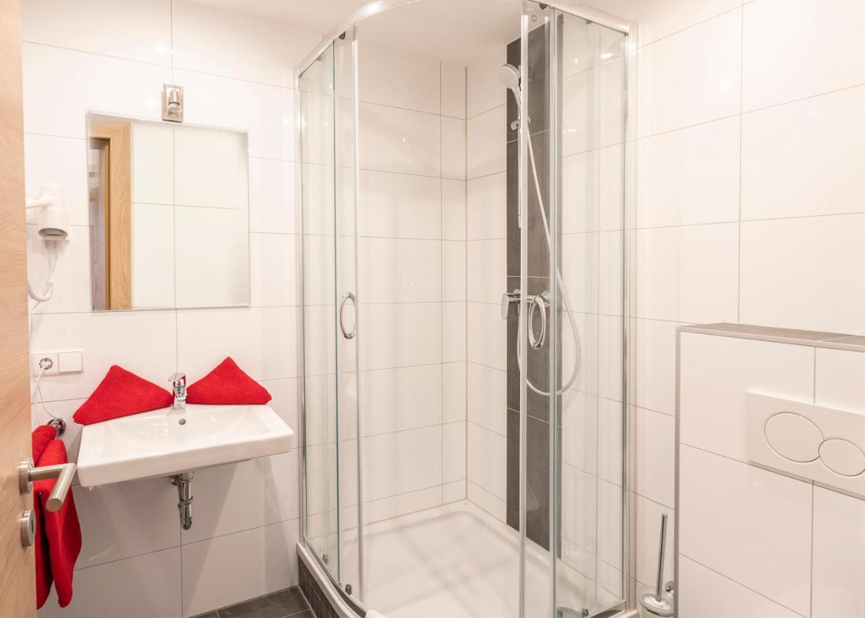 Hotel Restaurant Schwert Kehl Eksteriør billede
