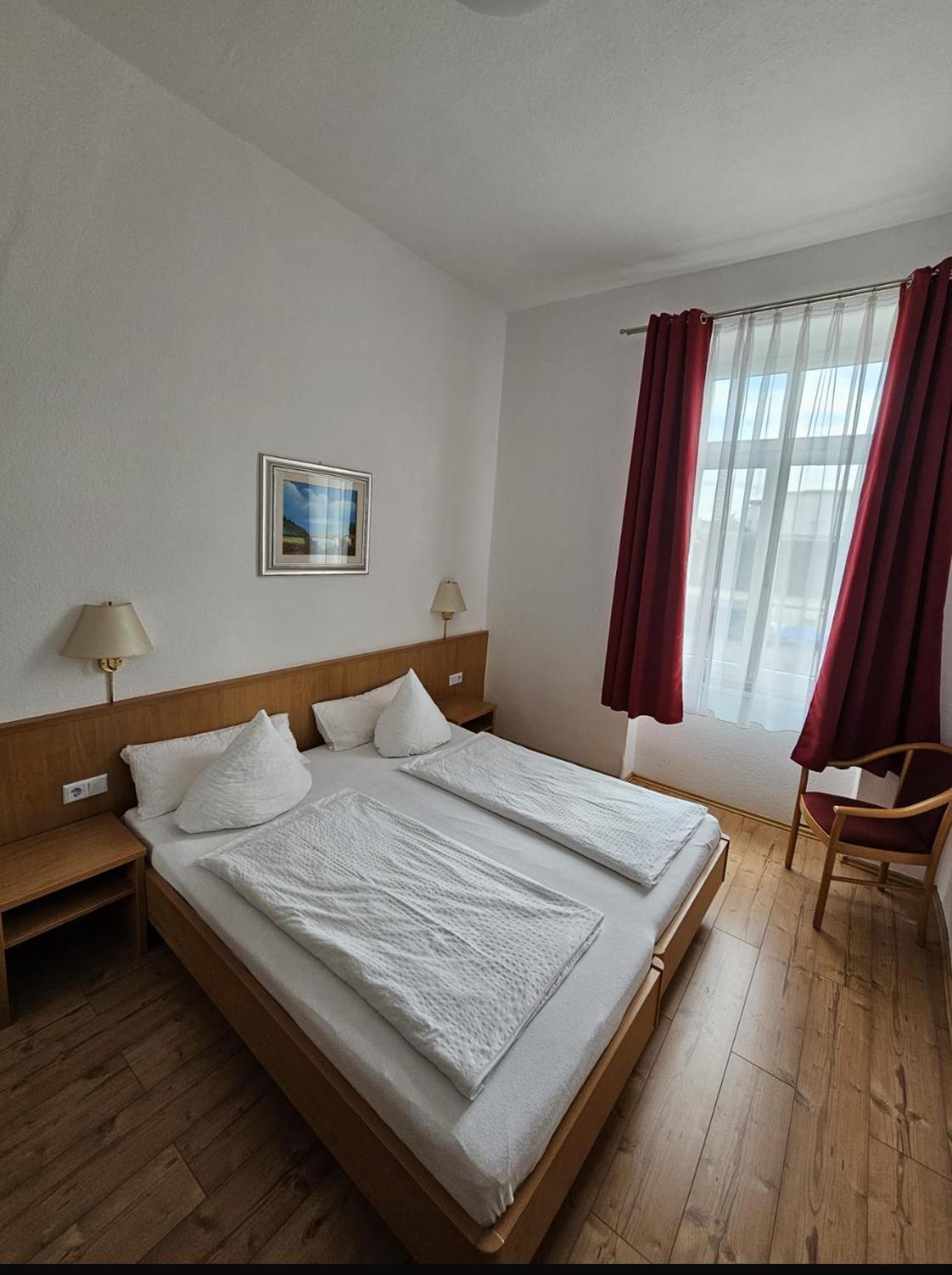 Hotel Restaurant Schwert Kehl Eksteriør billede